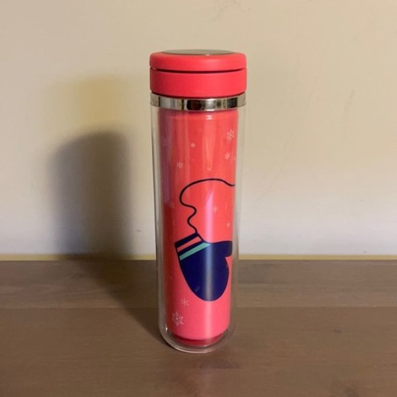 David’s Tea “Mittens” Pink Plastic Mitten Tumbler with Strainer - Picture 2 of 9